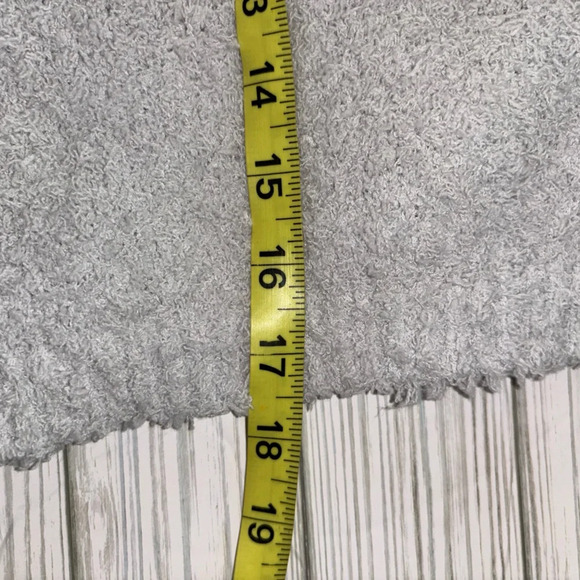 ALYA 3 button crop cardigan - Picture 7 of 7